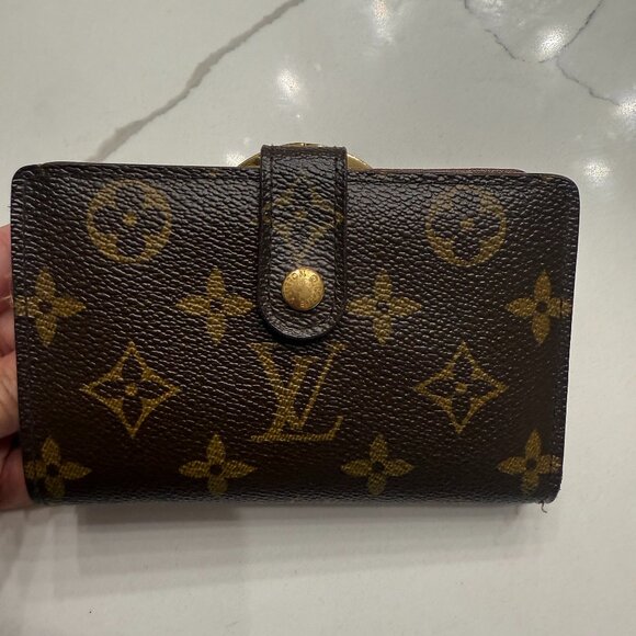 Louis Vuitton Brown and Gold Monogram Kiss Lock Wallet - Picture 1 of 11